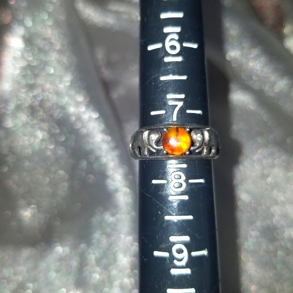 unknown Jewelry - Sterling Silver Amber and Elephant Ring